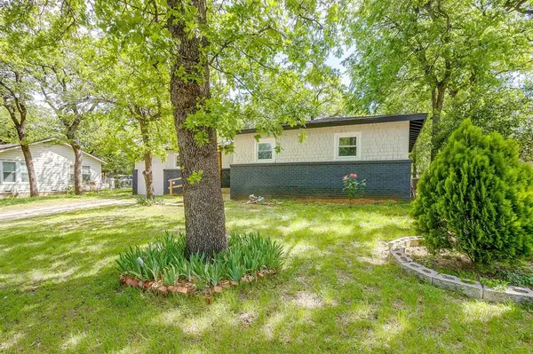 2515 Yeager Street, Fort Worth, TX 76112