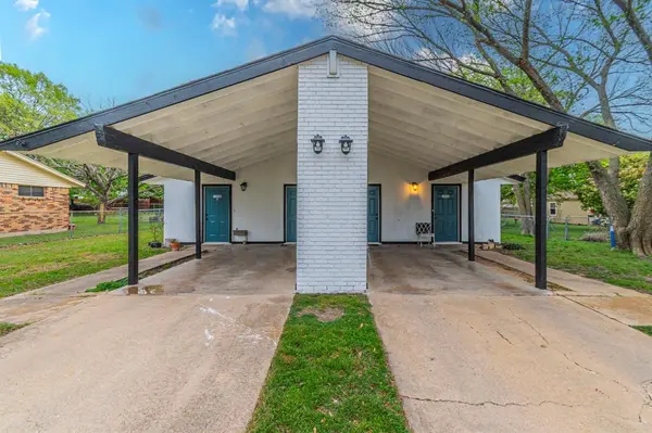 104 N Hillside Street, Red Oak, TX 75154