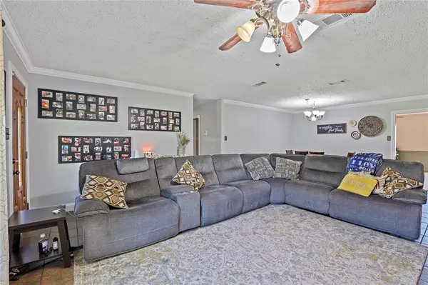 100 Madison Drive, Longview, TX 75603