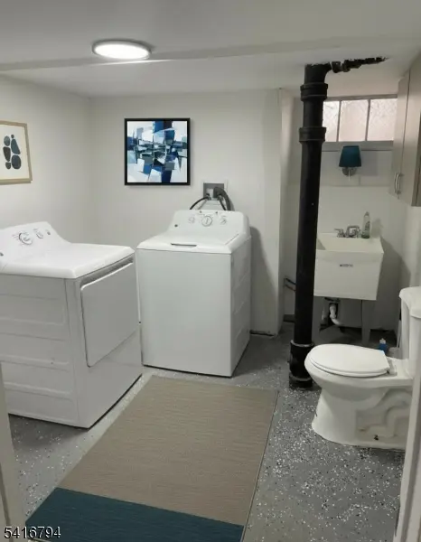 631 Elm St, Roselle Boro, NJ 07203