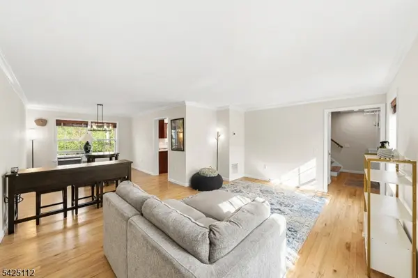 112 Peapack Road unit 2, Far Hills Boro, NJ 07931