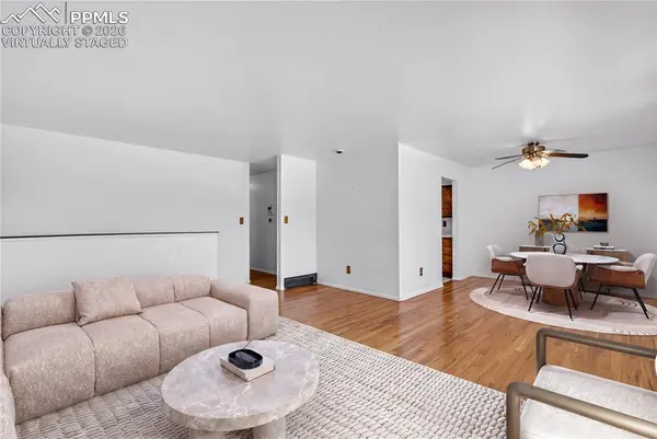 657 Dexter ST, Colorado Springs, CO 80911