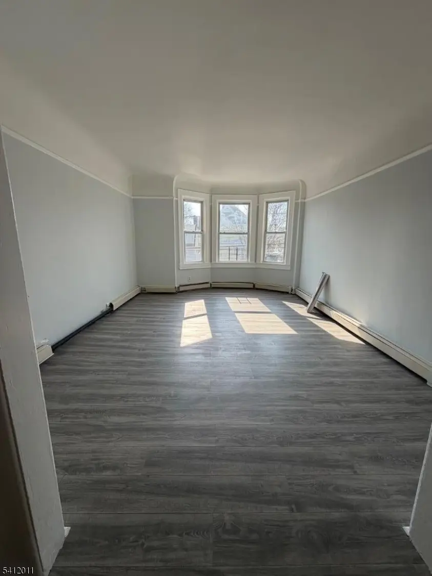 313 Verona Ave, Newark City, NJ 07104