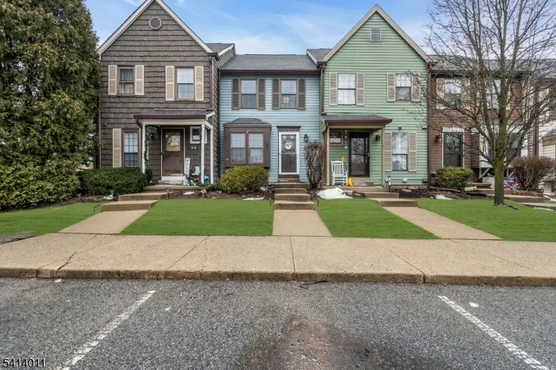 85 Wood Duck Ct, Allamuchy Twp., NJ 07840