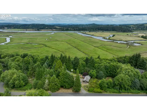 36389 BATTLE CREEK LN, Astoria, OR 97103