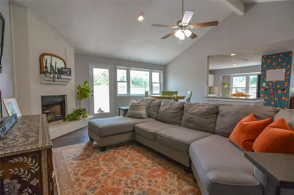 4201 Amherst Lane, Grand Prairie, TX 75052