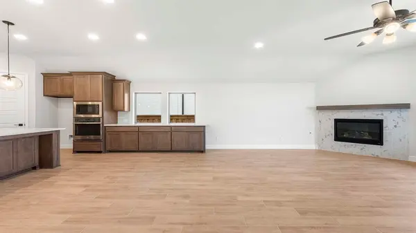 811 River Sky Road, Lavon, TX 75166