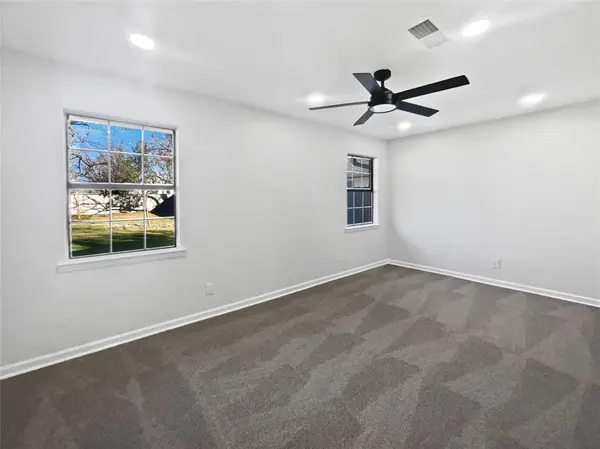 464 W Fulton Street, Van Alstyne, TX 75495