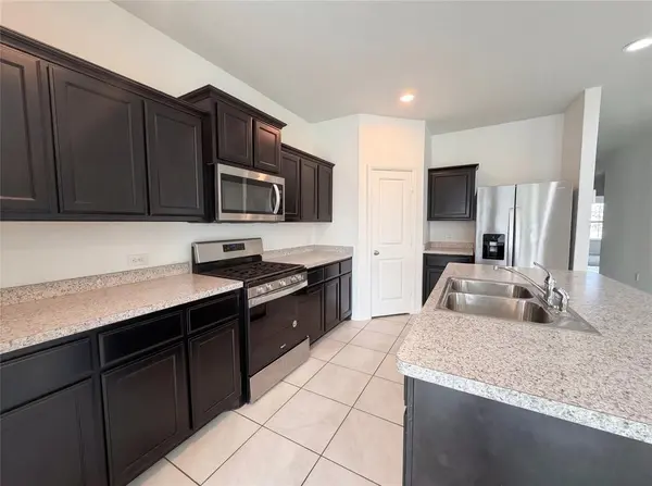 10401 Fort Teran Trail, Crowley, TX 76036