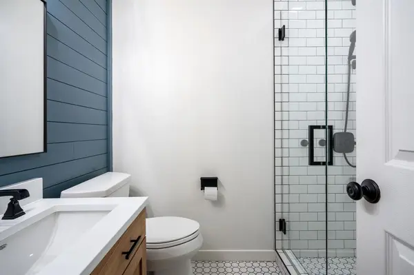 245 Bent Creek Drive, Waxahachie, TX 75165