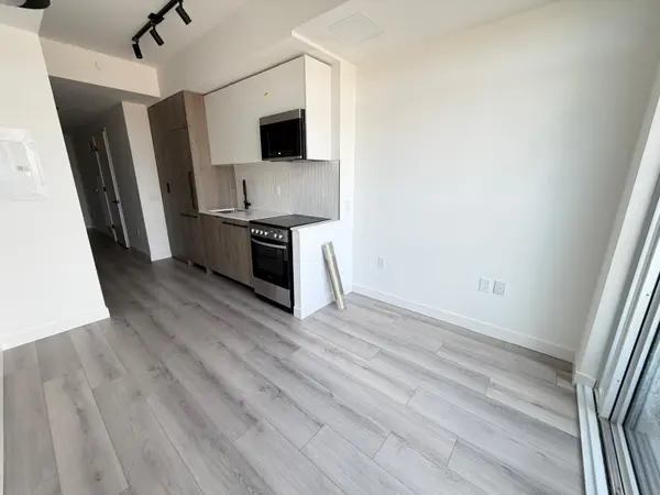 1635 MILITARY TRL #315, Toronto E10, ON M1C 1B2