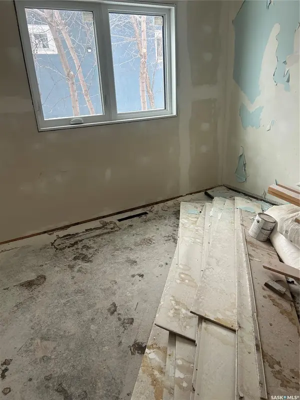 118 26th STREET W, Prince Albert, SK S6V 4P9