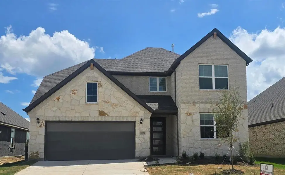 4457 Lyre Leaf Drive, Fort Worth, TX 76036
