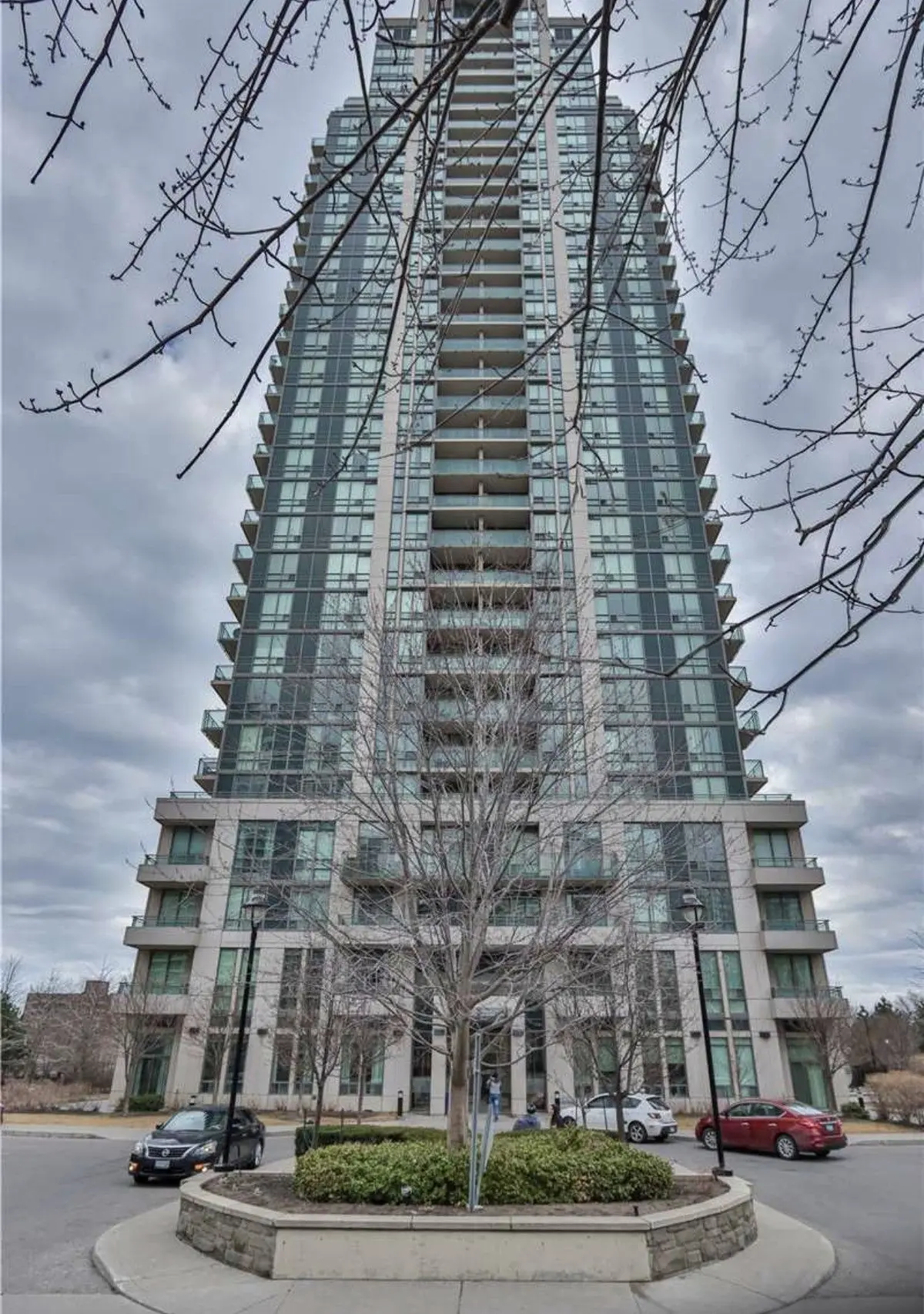 3515 Kariya DR #2510, Mississauga, ON L5B 0C1