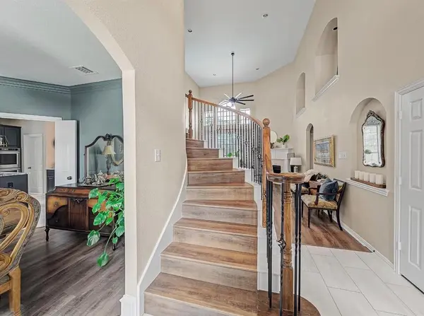 209 Granite Falls Drive, Keller, TX 76248