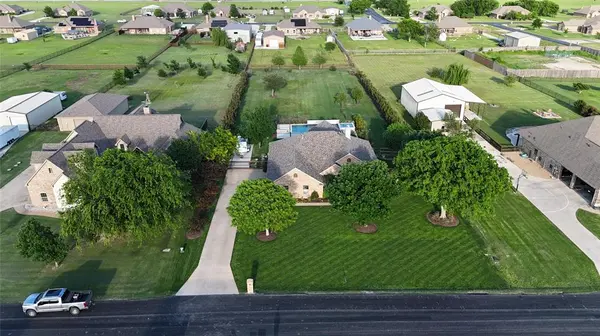 5541 Virginia Drive, Justin, TX 76247