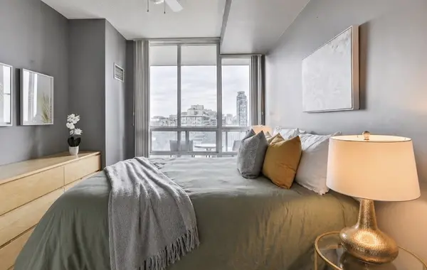 3515 Kariya DR #2510, Mississauga, ON L5B 0C1