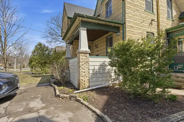 31 Bingeman ST, Kitchener, ON N2H 2R7