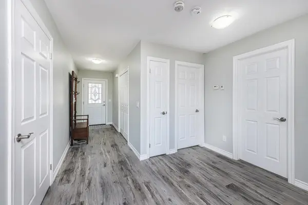 760 16th ST, Hanover, ON N4N 3W8