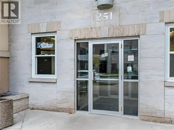 251 Lester ST #402, Waterloo, ON N2L 3W6