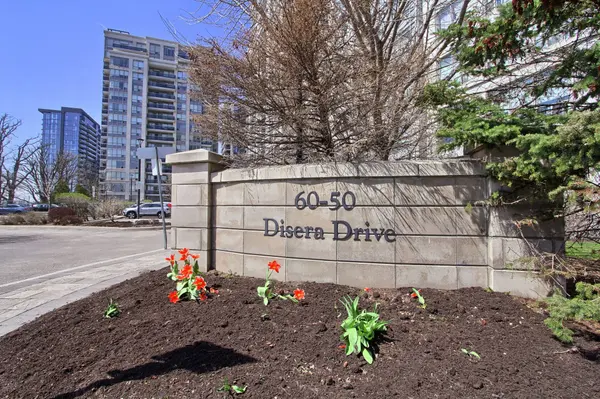 50 DISERA DR #905, Vaughan, ON L4J 9G1