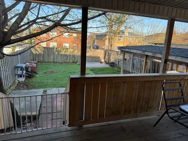 2566 Keele ST, Toronto W04, ON M6L 2N8