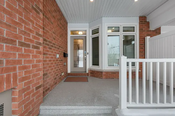 66 Kayenta ST, Stittsville - Munster - Richmond, ON K2S 2K7