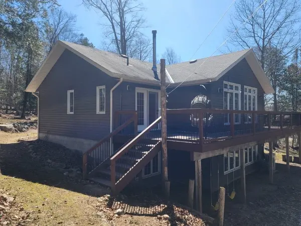 52 Ouellette RD, East Ferris, ON P0H 1K0