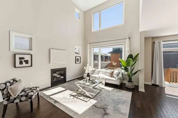 95 Shinny AVE, Kanata, ON K2V 0G5