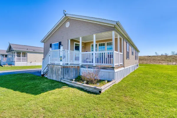 116 Parkview CIR, Wellington North, ON N0G 2K0