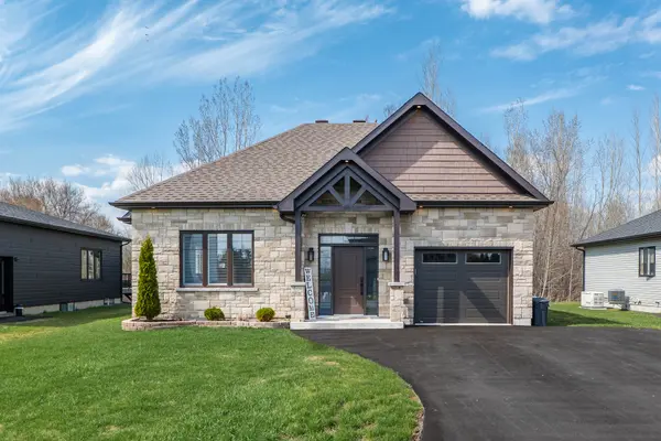 20309 Andrea AVE, South Glengarry, ON K0C 2C0