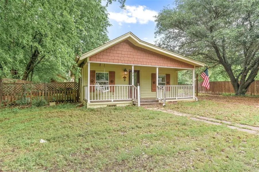 201 Killough Street, Newark, TX 76071