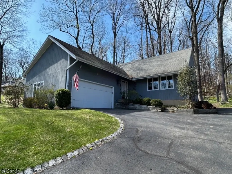 296 Andersen Rd, Holland Twp., NJ 08848