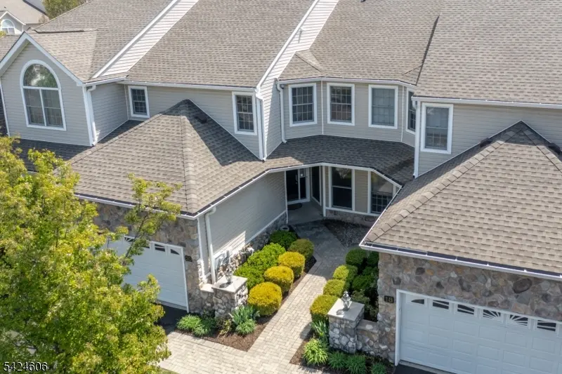 20 Pine Valley Rd, Livingston Twp., NJ 07039