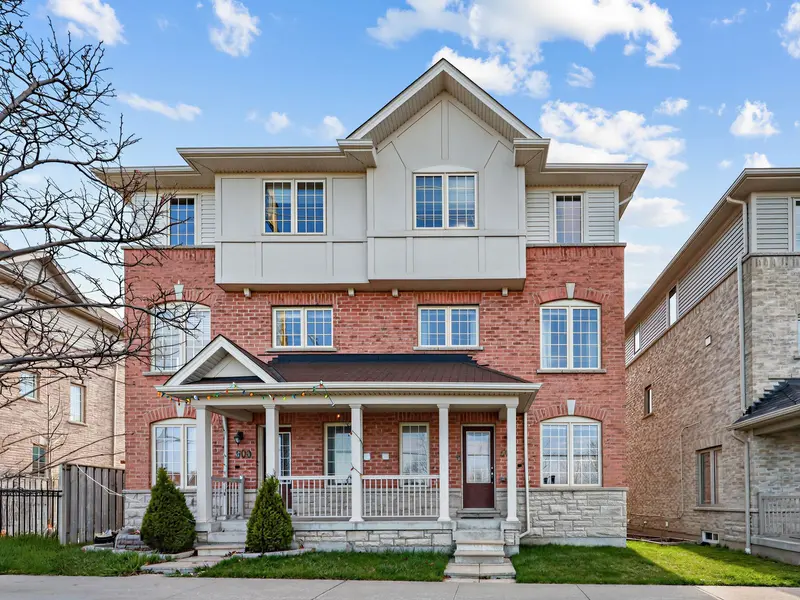 902 Audley RD N, Ajax, ON L1Z 1W2