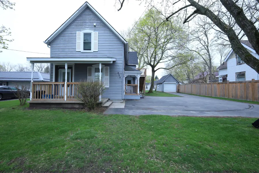 232 John ST S, Aylmer, ON N5H 2E1