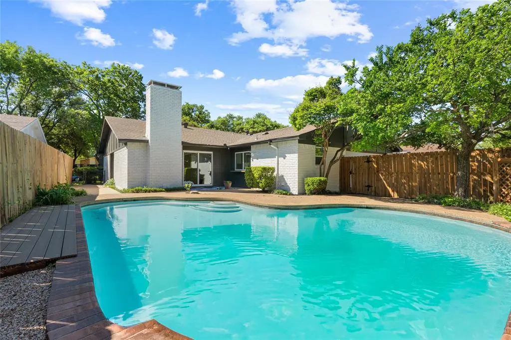 8617 Baumgarten Drive, Dallas, TX 75228