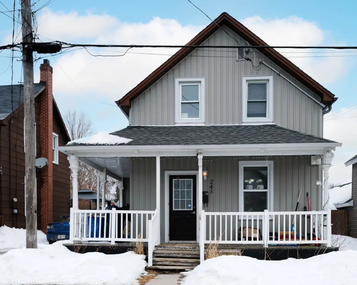 245 Harriet ST, Arnprior, ON K7S 2T4
