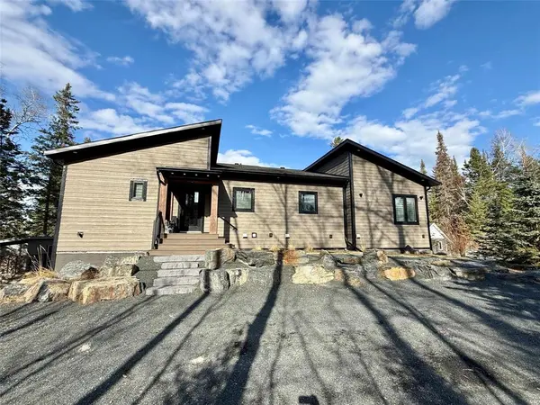 17 Block 6 RD, Brereton Lake, MB R0E 1R0