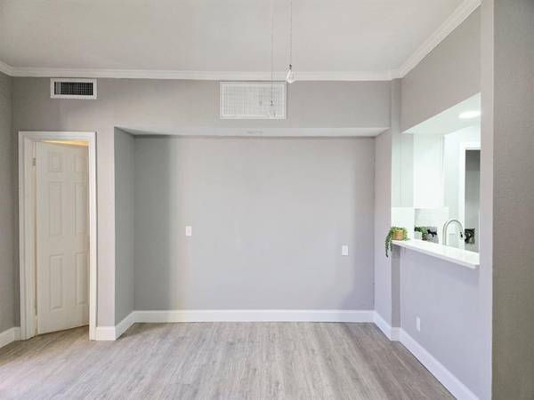 5325 Bent Tree Forest Drive #1129, Dallas, TX 75248
