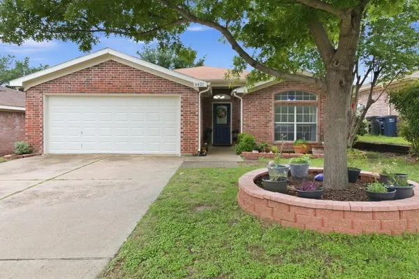 6421 Riverwater Trail, Fort Worth, TX 76179