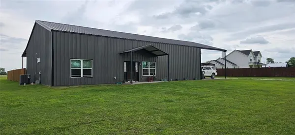 1410 Rs County Road 1235, Point, TX 75472