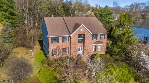 10 Pierson Ct, Mahwah Twp., NJ 07430