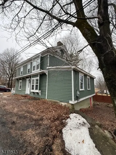 2 Barkers Mill Rd, Independence Twp., NJ 07840