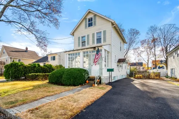 26 Maple Ave, Morris Plains Boro, NJ 07950