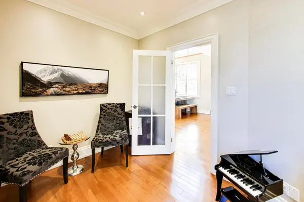 31 Ivanhoe CT, Toronto E04, ON M1R 3G8