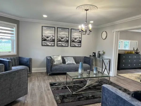 7107 11th Line, New Tecumseth, ON L9R 1V4