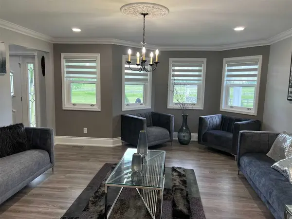 7107 11th Line, New Tecumseth, ON L9R 1V4