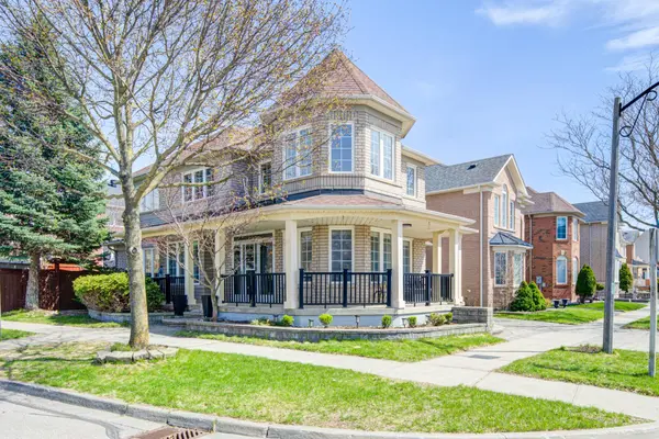 2 drawbridge DR, Markham, ON L6C 2B2