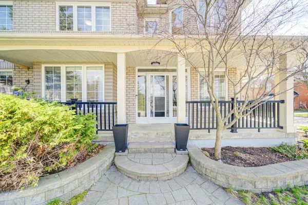 2 drawbridge DR, Markham, ON L6C 2B2